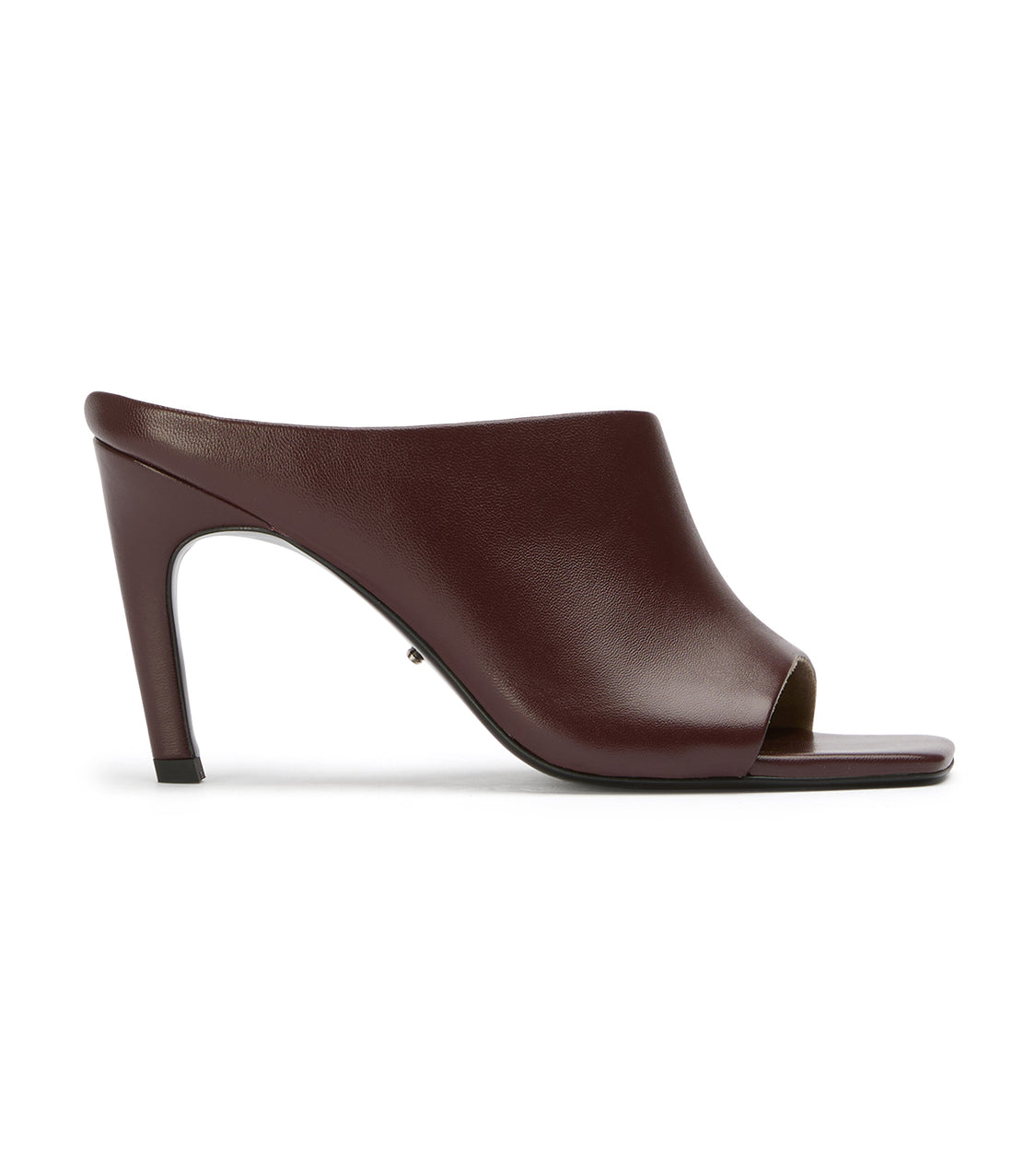 Model Vino Nappa - Tony Bianco