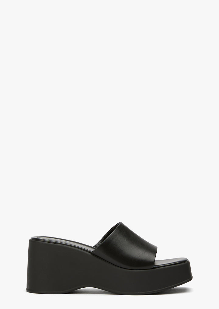 Oasis Black Venice - Tony Bianco