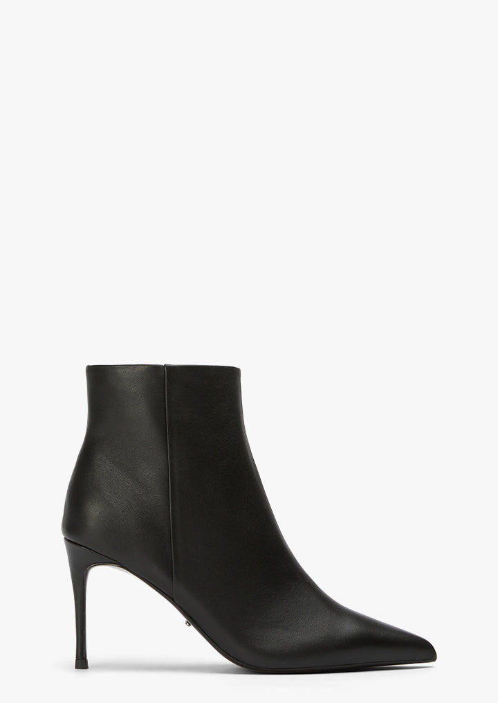 Phoebe Black Nappa - Tony Bianco