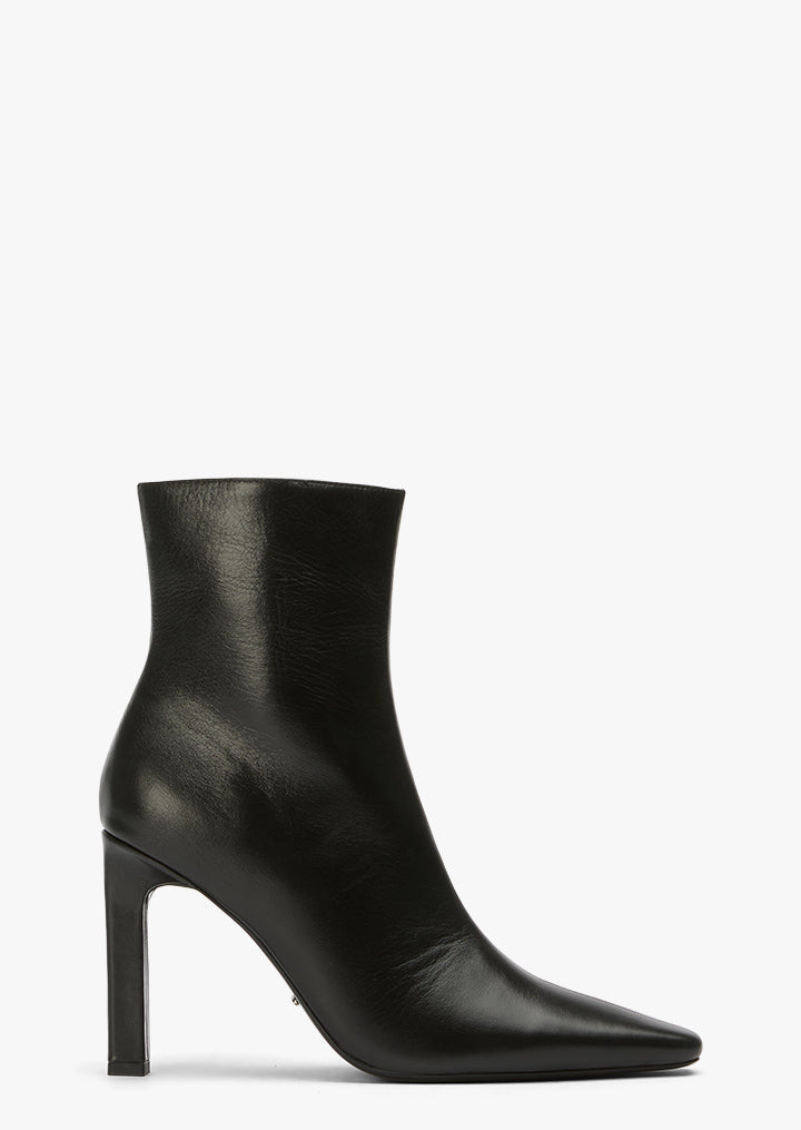 Prance Black Valencia - Tony Bianco