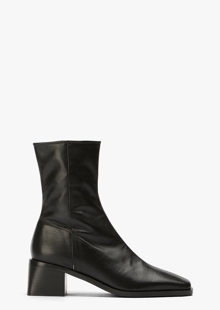 Remi Black Venice - Tony Bianco