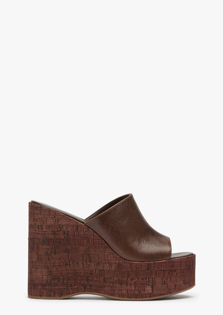 Villa Choc Vintage - Tony Bianco