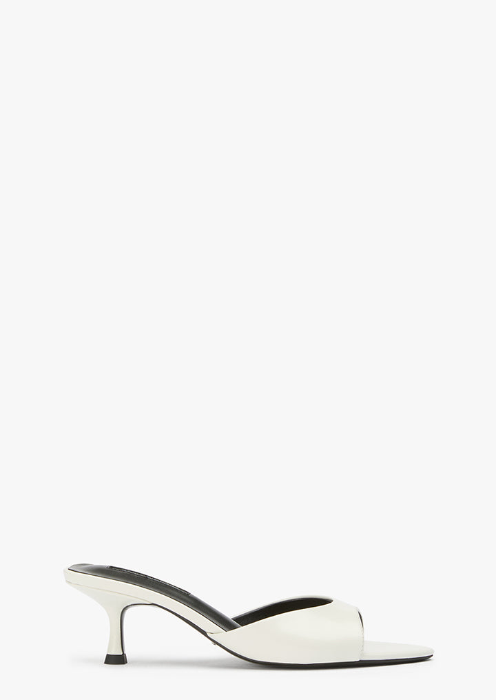 Fluke White Hi Shine - Tony Bianco