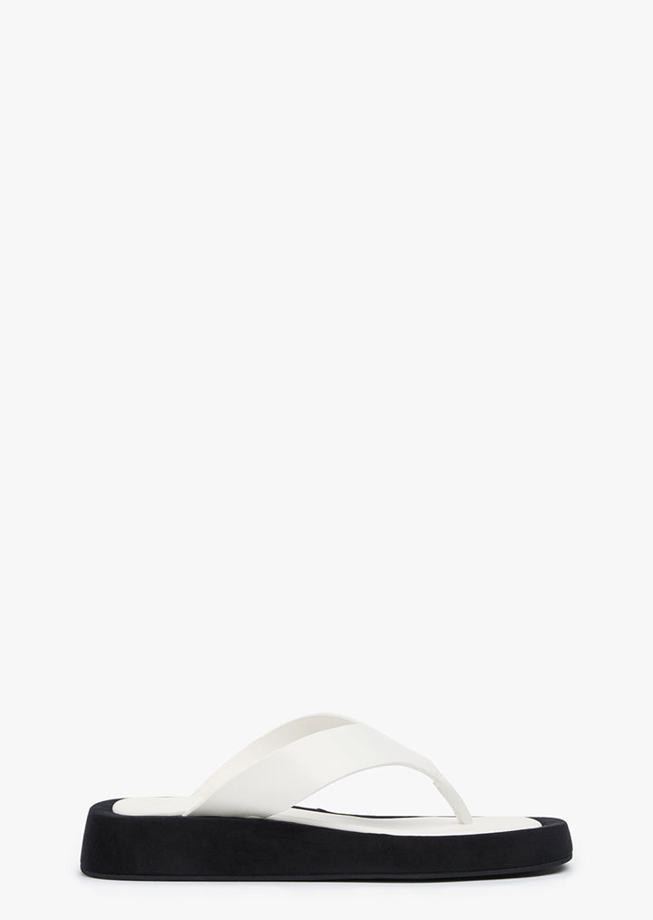 Ives Milk Capretto - Tony Bianco