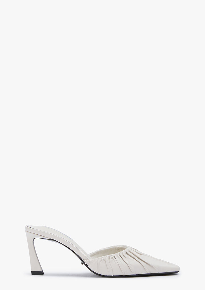 Janey Dove Nappa - Tony Bianco