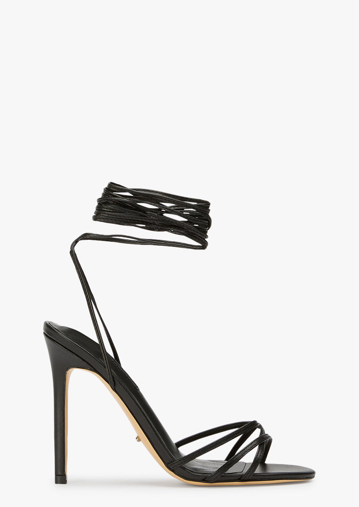 Kaz Black Como - Tony Bianco