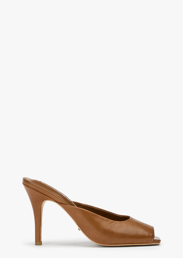 Prowl Toffee Como - Tony Bianco