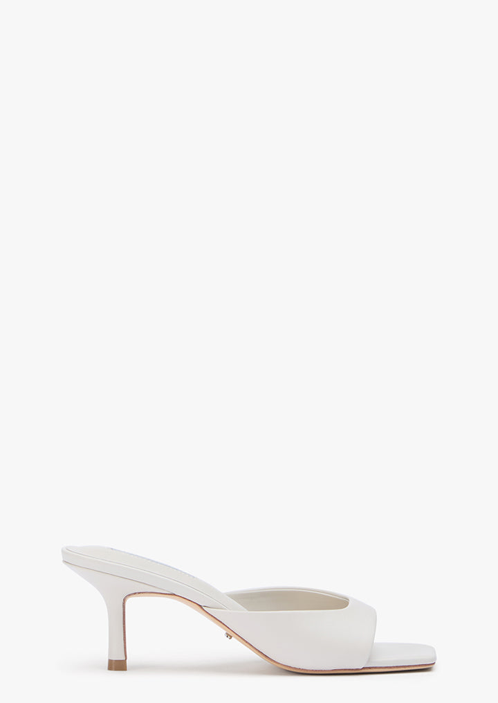 Robbie Dove Nappa - Tony Bianco