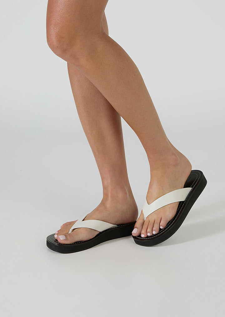 Tilly White - Tony Bianco